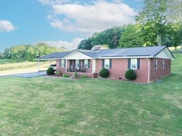 17 Jessees Mill Rd, Lebanon, VA 24266