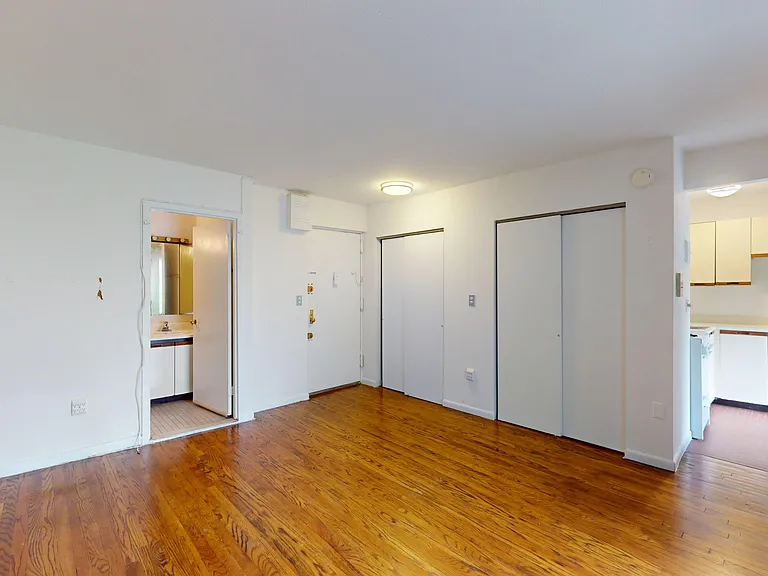 513 2nd Ave #4A — Photo 7