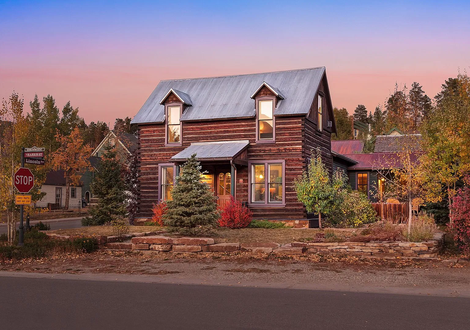 Christmas in Breckenridge! Historic Home in downtown Breckenridge. Amazing location in the heart ... — Photo 1