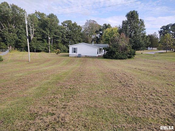 3rd image of 260 Fawn Dr
