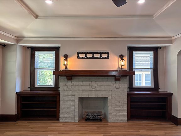 4th image of 6647 W Lloyd St