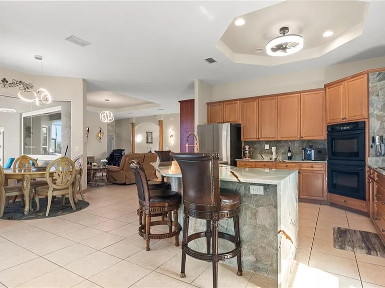 10206 Shooting Star Ct — Photo 19