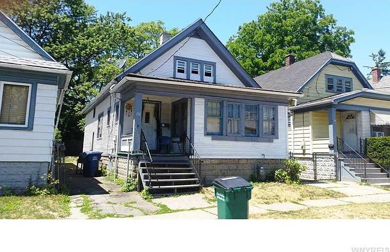 2nd image of 196 Stevens Ave