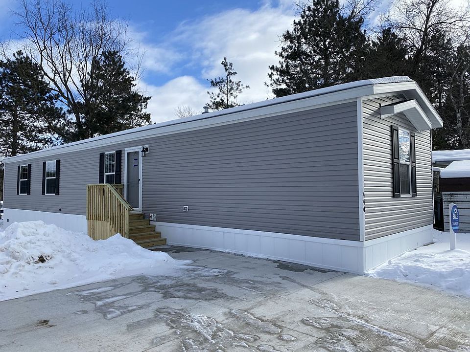 1st image of 444 Lazy Branch Dr