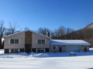 130 Strawberry Ln, Duncansville, PA 16635