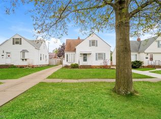 6205 Ackley Rd, Parma, OH 44129