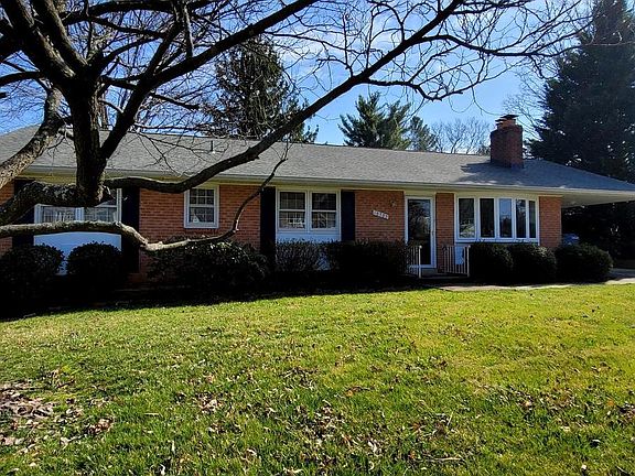2nd image of 10703 Almond St