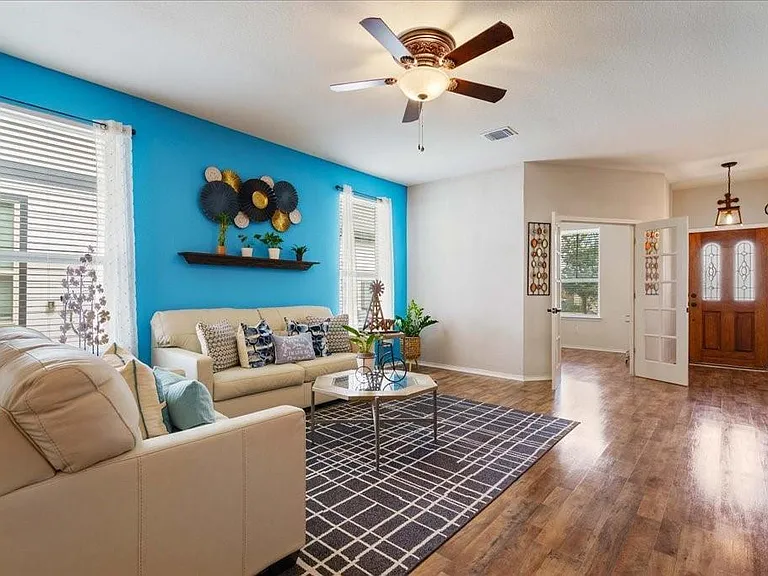 2208 Cliffbrake Way — Photo 4