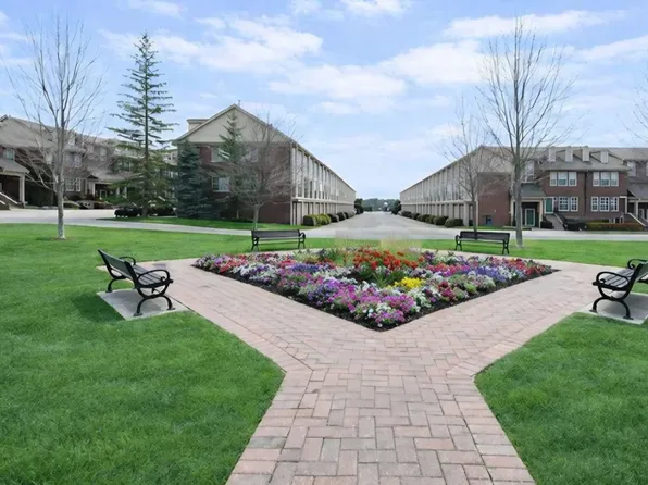 (undisclosed Address), Southfield, MI 48075