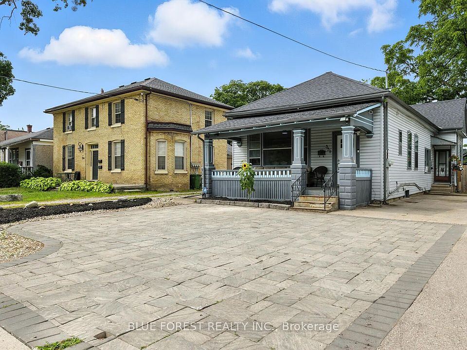 1st image of 358 Simcoe St
