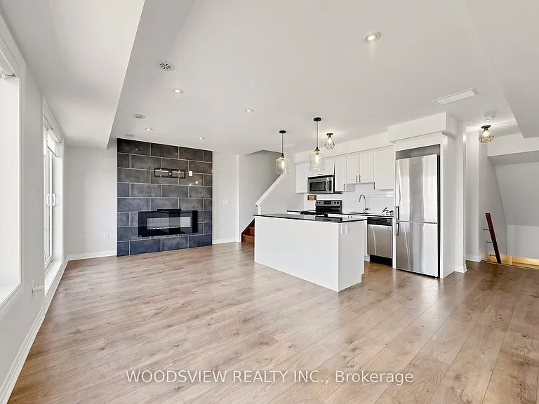 185 William Duncan Rd #9 — Photo 1