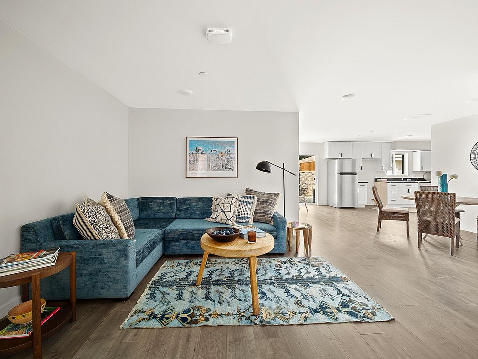 Super cute living space that has plenty of room of room for your personal style.