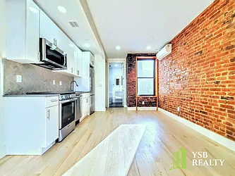 556 Evergreen Avenue, #1F