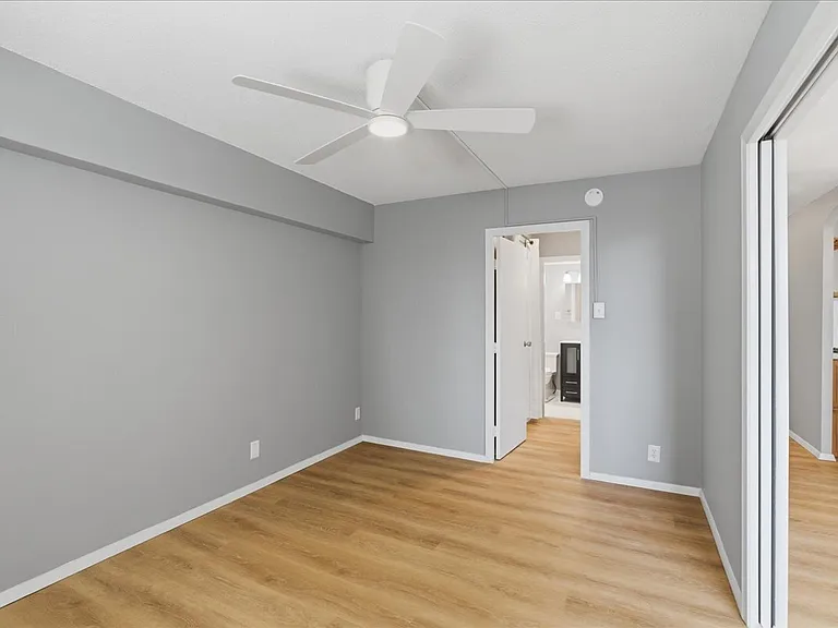 2030 N Adams St #1209 — Photo 11