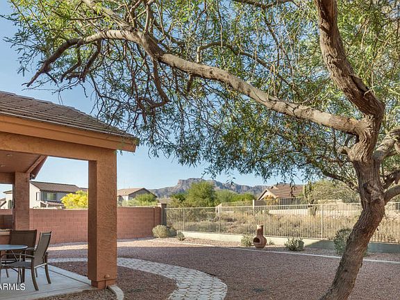 3rd image of 4727 S Jalapa Ln