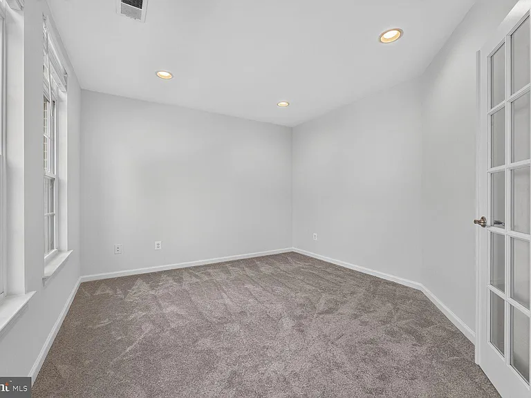 2293 Merseyside Dr — Photo 5