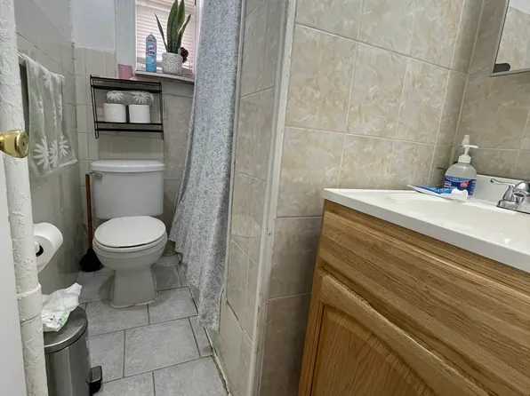 41-25 52nd Street image 26 of 54