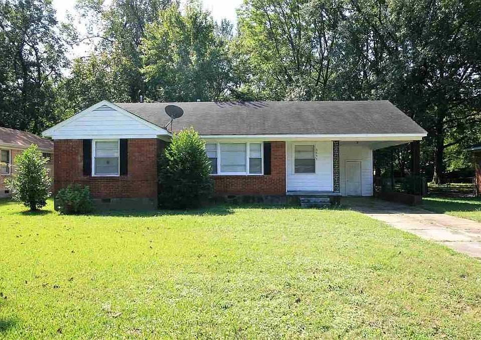 2nd image of 3055 S Edgeware Rd
