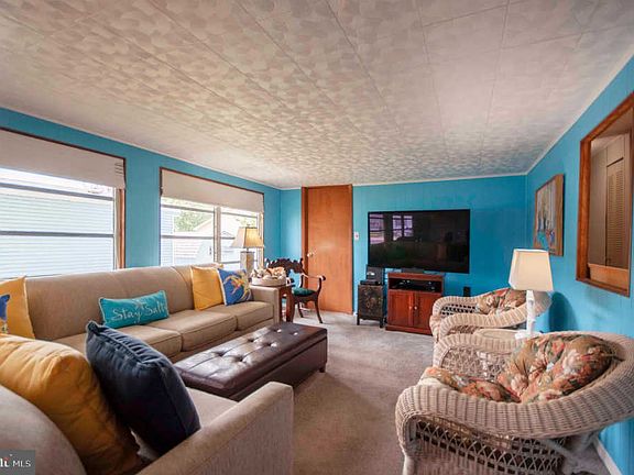 3rd image of 21784 C St #4002