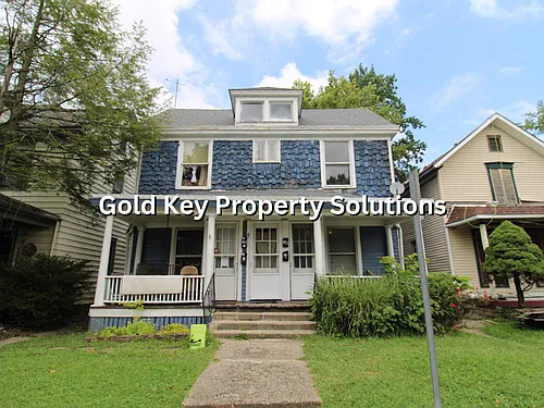 332 W 9th St. Photo 1