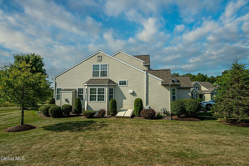 2nd image of 9 Chelsea Place