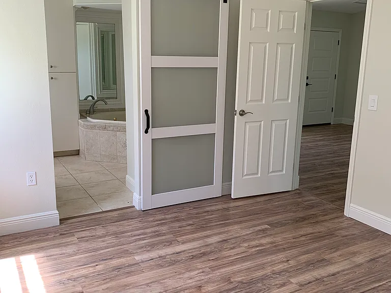 12236 Morton Ave — Photo 4