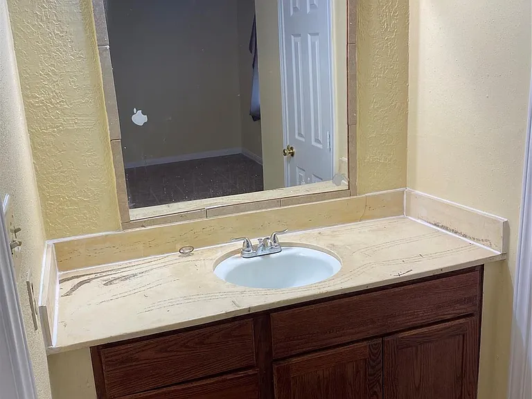 14516 E Woodforest Blvd #14516 — Photo 6