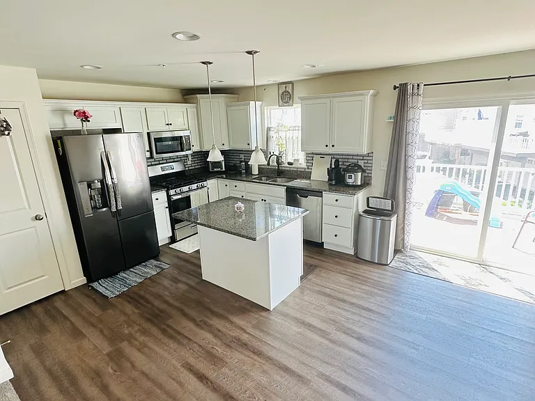 4530 Wild Orchid Ln — Photo 2