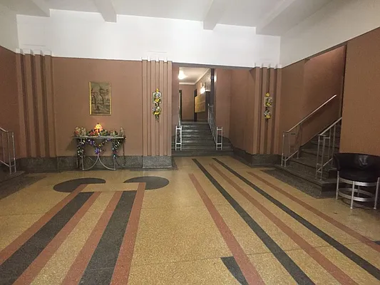 Rented by Sovereign Associates | media 56