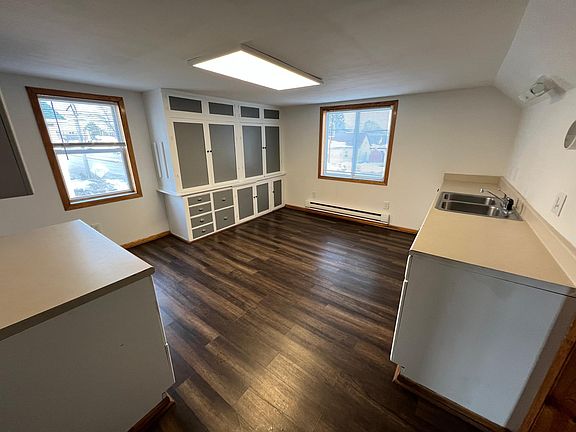 3rd image of 555 Mankato Ave #2