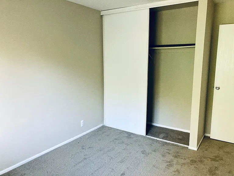 Villages on Madison Apartments — Photo 120