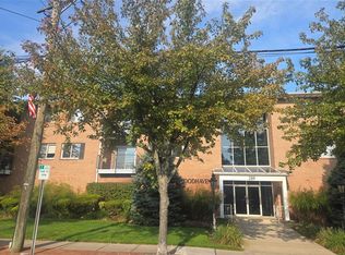 289 Valley Blvd APT 1A, Wood Ridge, NJ 07075