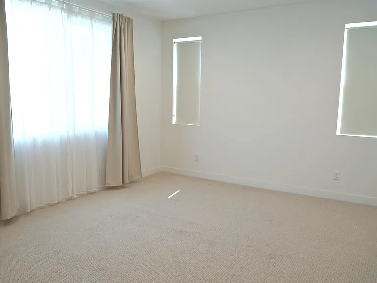 4260 S Crisanta Privado — Photo 15