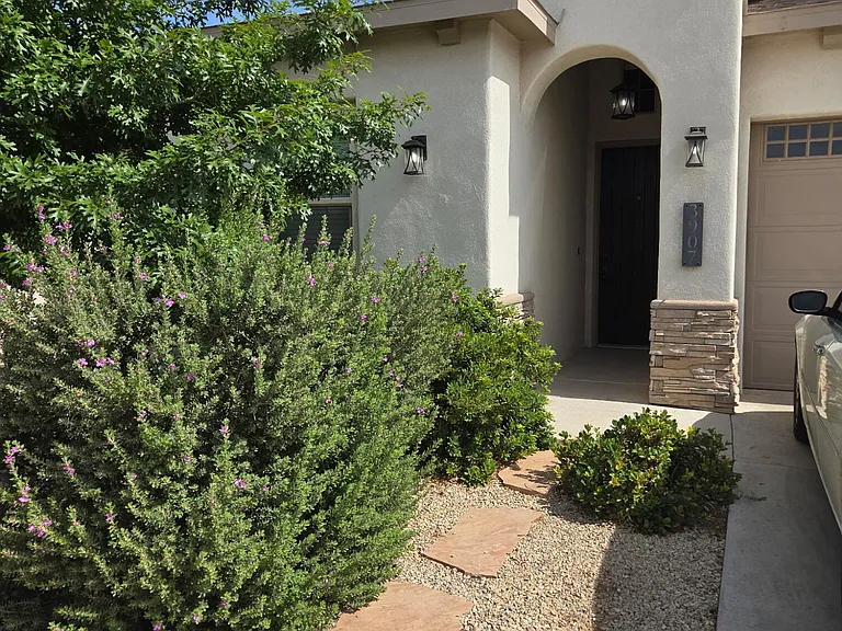 3907 San Marino Rd — Photo 2