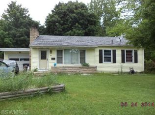 3818 Devonshire Ave, Kalamazoo, MI 49006