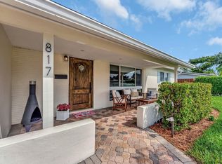 817 SE 14th St, Deerfield Beach, FL 33441