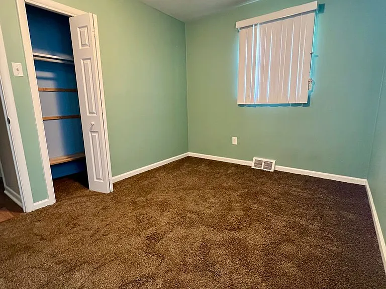 4604 David Dr — Photo 27