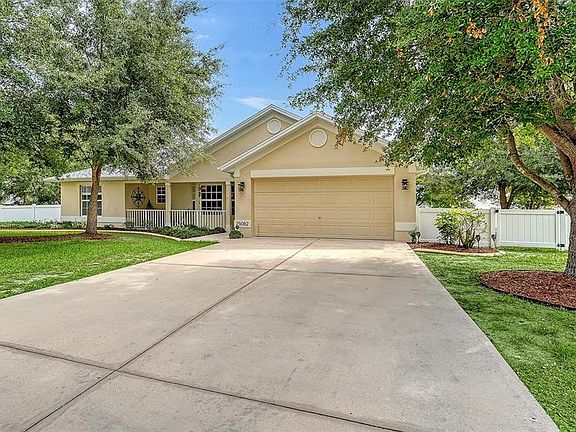 2nd image of 25082 Wateau Ct