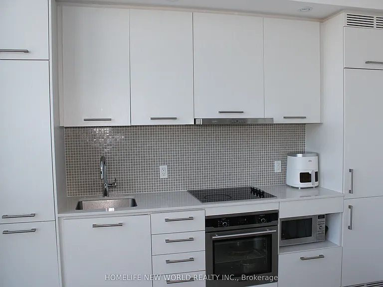 87 Peter St #Penthouse 106 — Photo 15