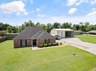44401 Pecan Oaks Ave, Sorrento, LA 70778