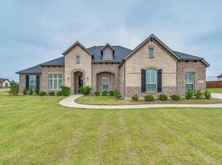 410 Reveille Run Rd, Waxahachie, TX 75167