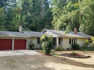 207 Snowberry Rd, Roseburg, OR 97471