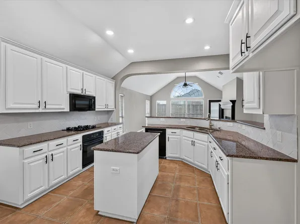 2416 Greenbrook Dr, Little Elm, TX 75068