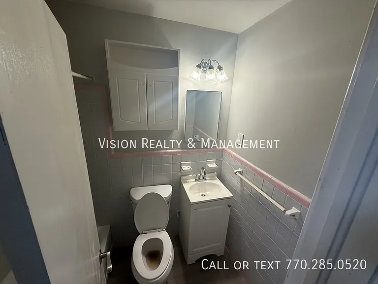 133 Salem Dr — Photo 5