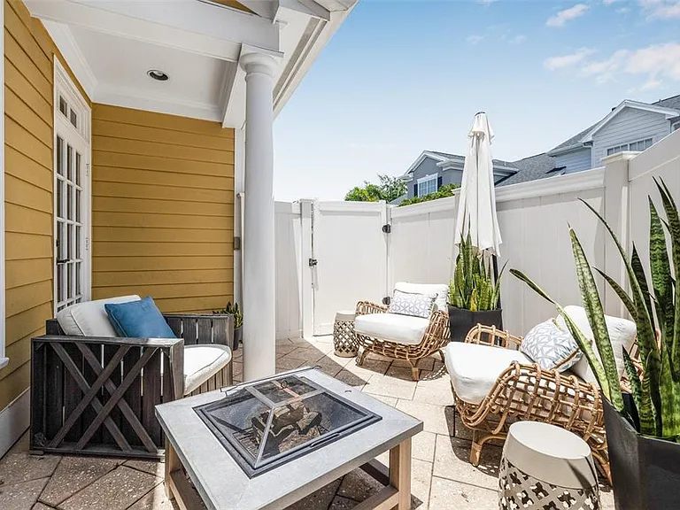 313 Inner Harbour Cir — Photo 35