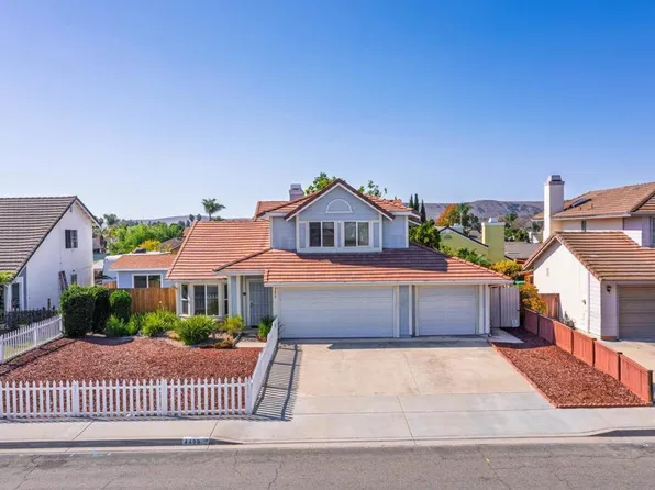 4499 Pebble Beach Dr, Oceanside, CA 92057