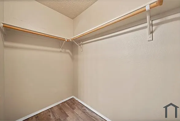 2820 Bent Brook Dr — Photo 25
