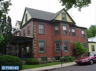 352 N Hanover St, Pottstown, PA