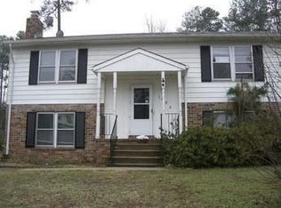 1054 Robmont Rd, North Chesterfield, VA 23236