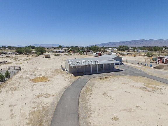 3rd image of 4601 E Comanche Dr
